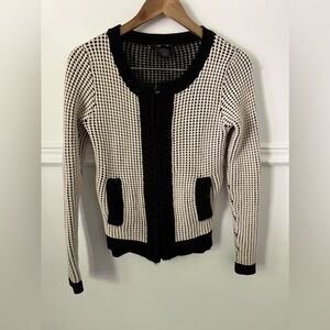 Pink Tartan cardigan sweater zipper beige and black with pockets size a small